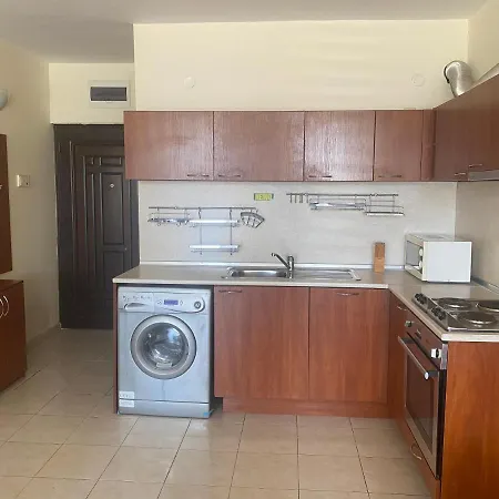 公寓 Semiramida Gardens Apartment 阳光海滩